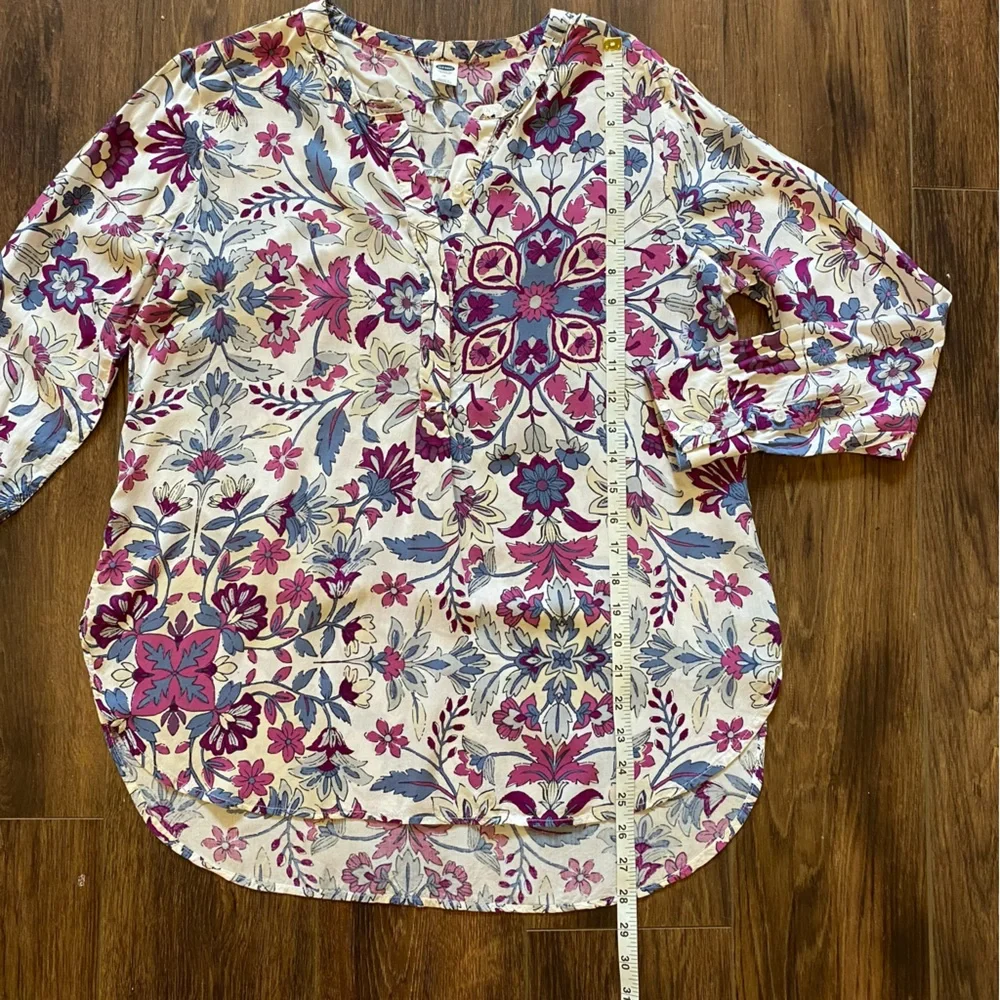 Floral long sleeve blouse curved hem colourful button front - Picture 8 of 11